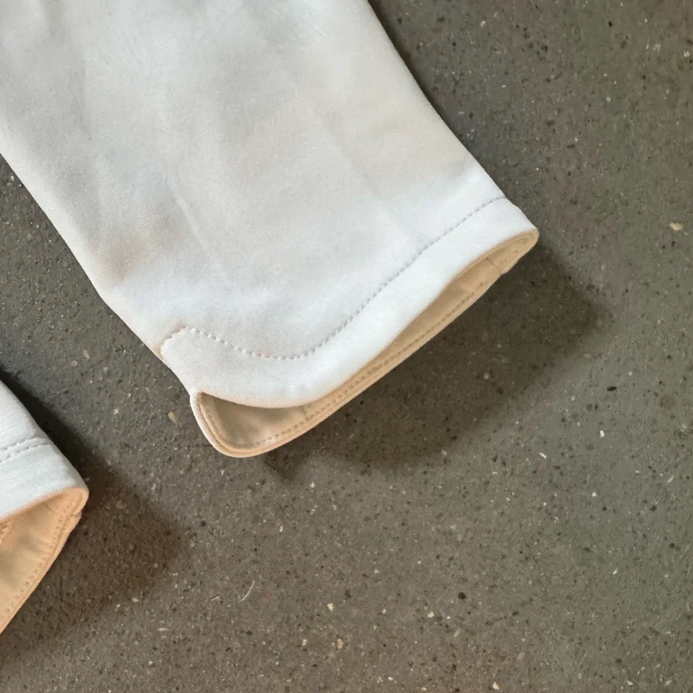 A. Putnam Minimalist White Tulip Hem Sweatshirt - Picture 5 of 9